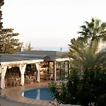 Asterias Village Appart hôtel 4*