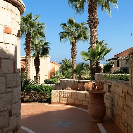 Appart hôtel Asterias Village