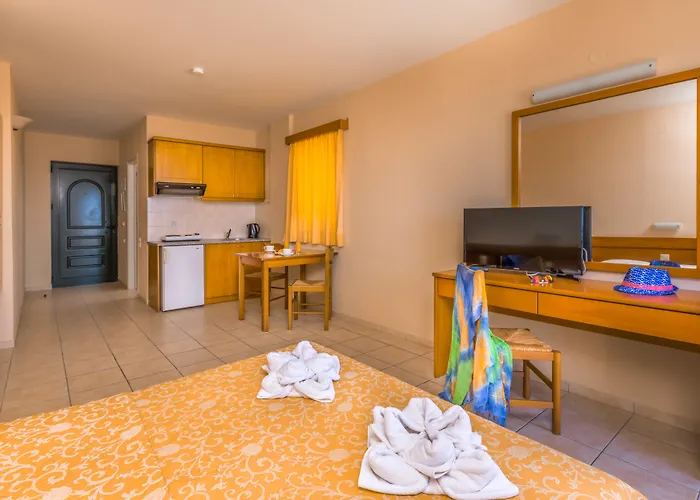 아파트호텔 Asterias Village 4*