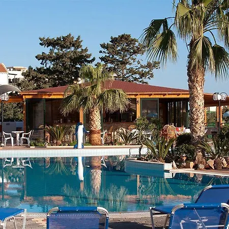 Aparthotel Asterias Village 4*