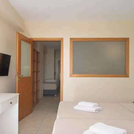 Asterias Village Апарт-готель