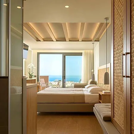Aparthotel Asterias Village 4*