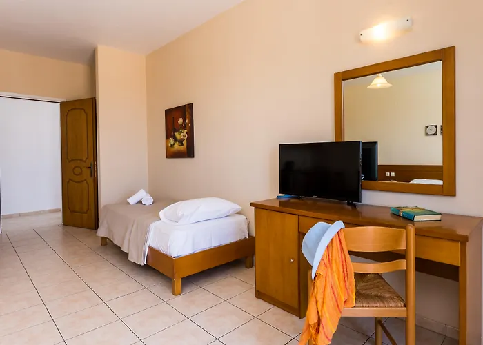 Апарт-готель Asterias Village 4*