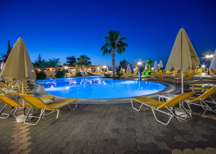 Asterias Village Апарт-готель