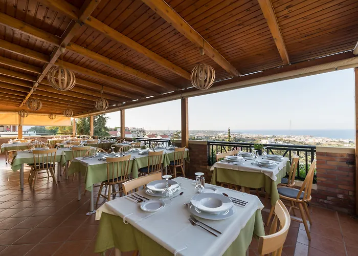 Aparthotel Asterias Village Hersonissos (Crete)