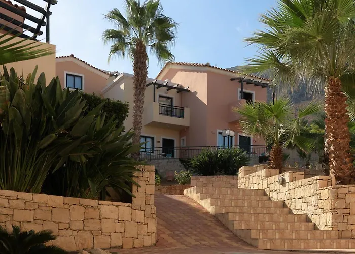 Aparthotel Asterias Village 4*