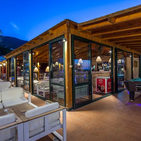 Aparthotel Asterias Village Limenas Chersonisou
