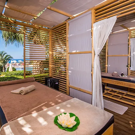 Asterias Village Apart Otel 4*