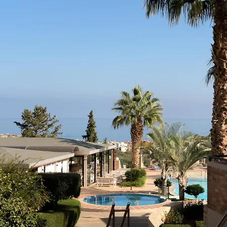 Asterias Village Apart Otel