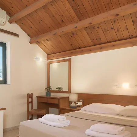Asterias Village 4*